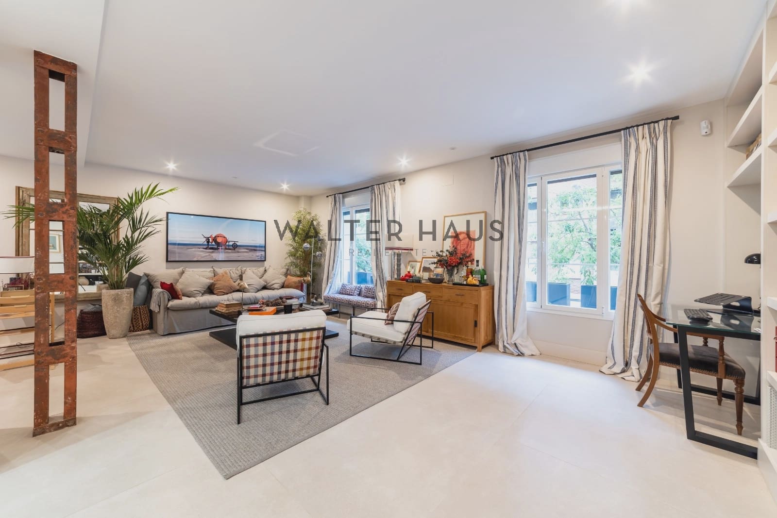 2 bedroom Flat for sale in Madrid city - € 1,450,000 (Ref: 10130460)