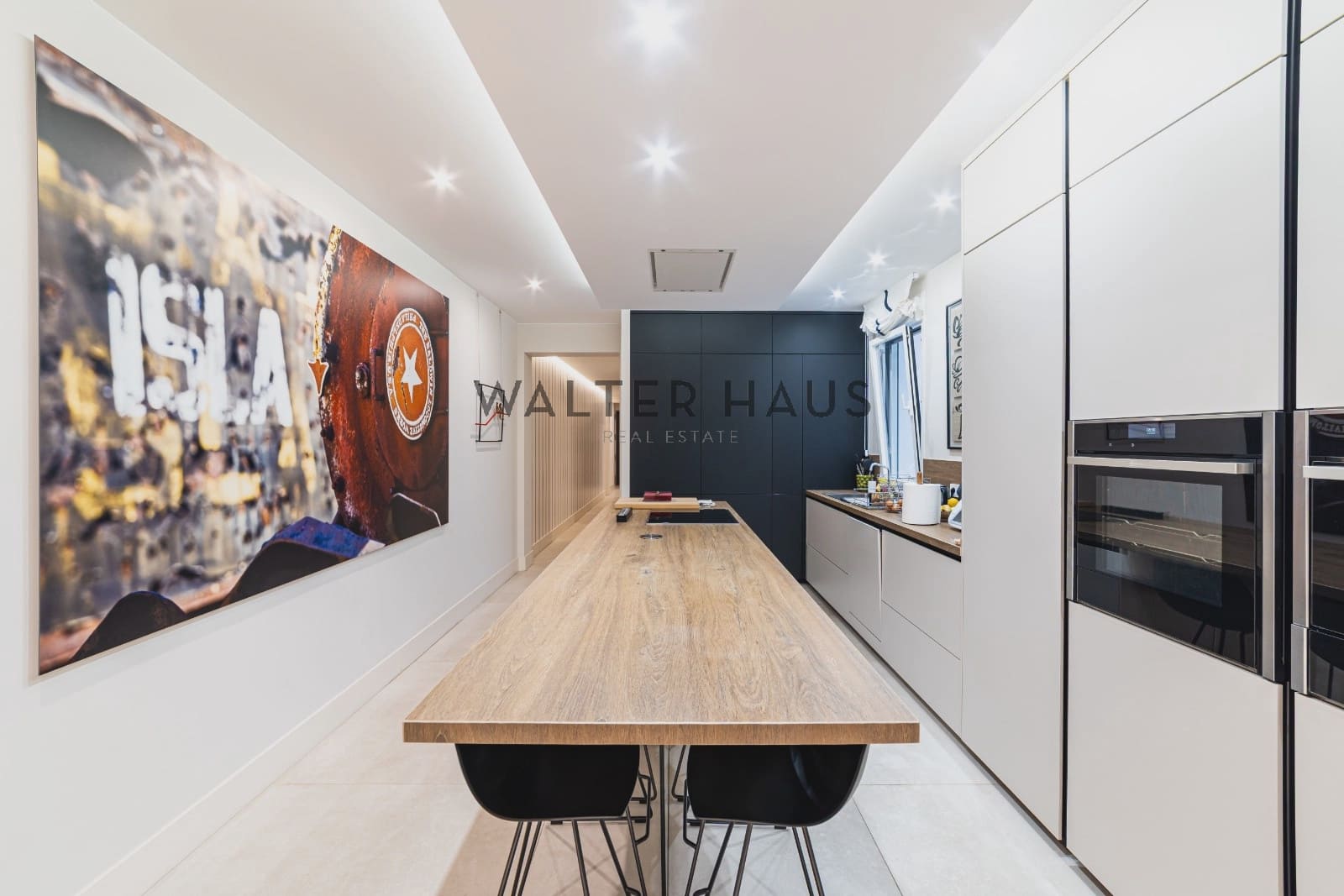 2 bedroom Flat for sale in Madrid city - € 1,450,000 (Ref: 10130460)