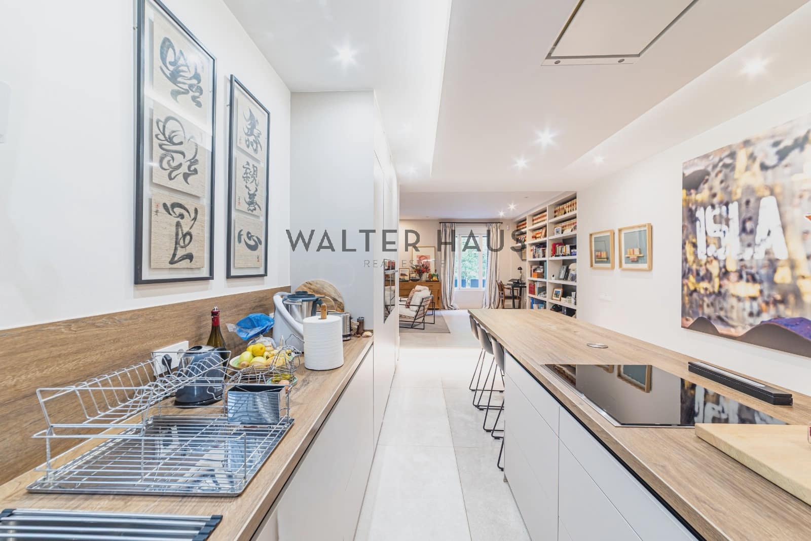 2 bedroom Flat for sale in Madrid city - € 1,450,000 (Ref: 10130460)
