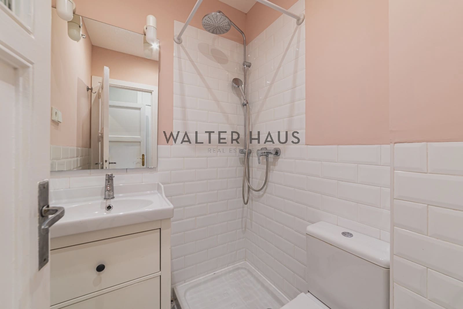 3 bedroom Flat for rent in Madrid city - € 4,200 (Ref: 10130972)