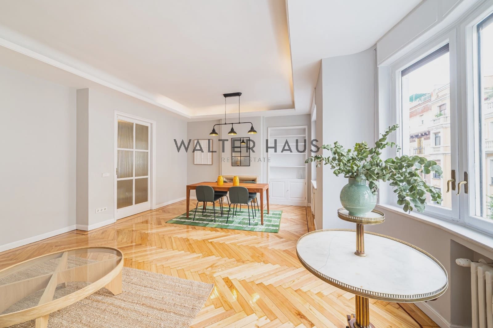 3 bedroom Flat for rent in Madrid city - € 4,200 (Ref: 10130972)