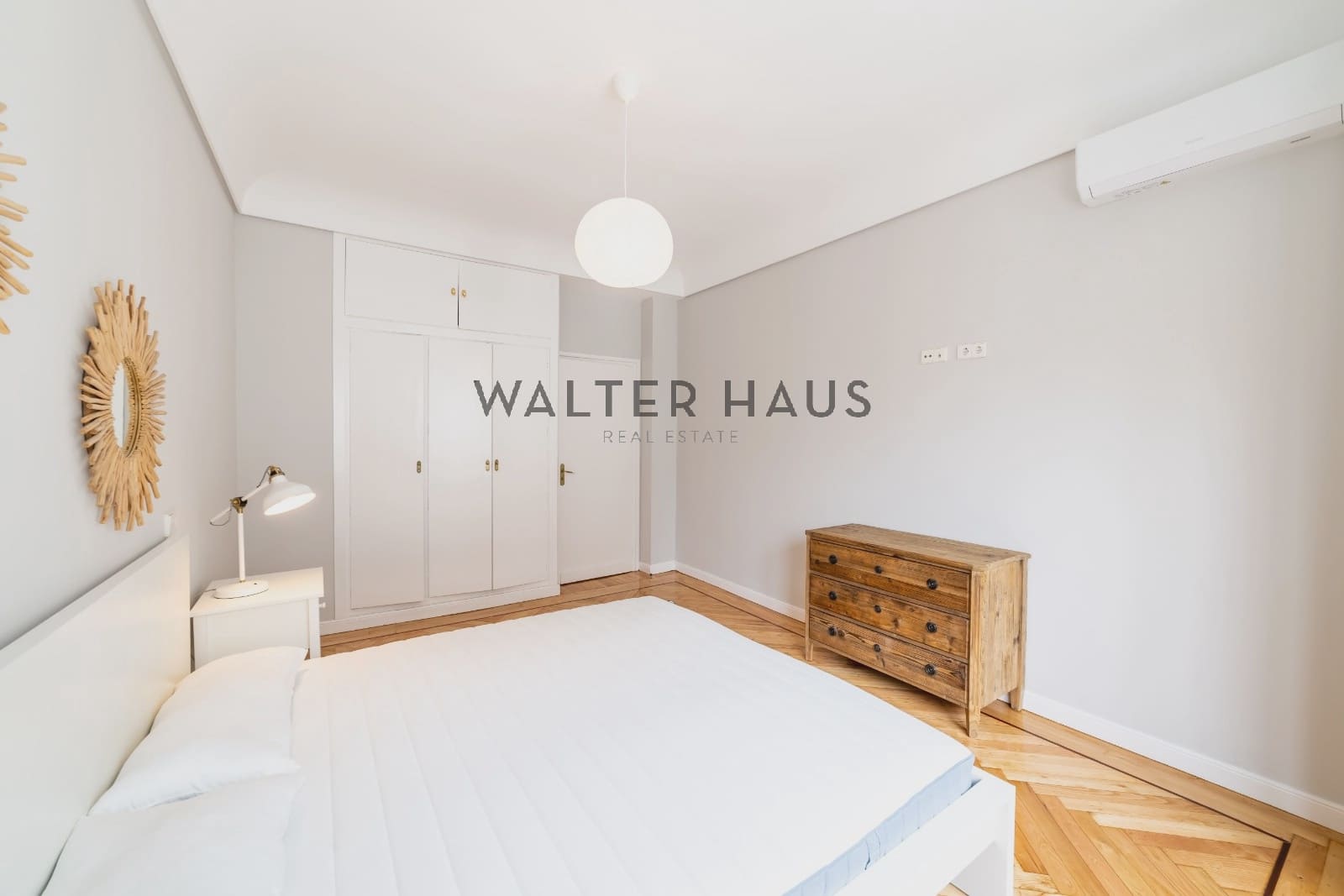 3 bedroom Flat for rent in Madrid city - € 4,200 (Ref: 10130972)