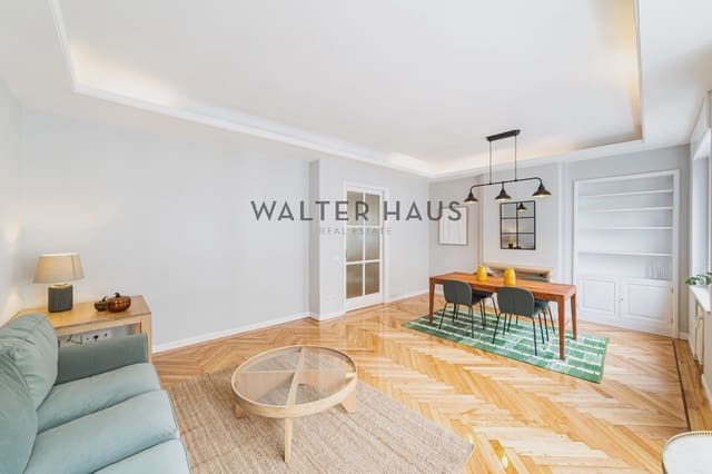 3 bedroom Flat for rent in Almagro, Madrid city - € 4,200 (Ref: 10130972)