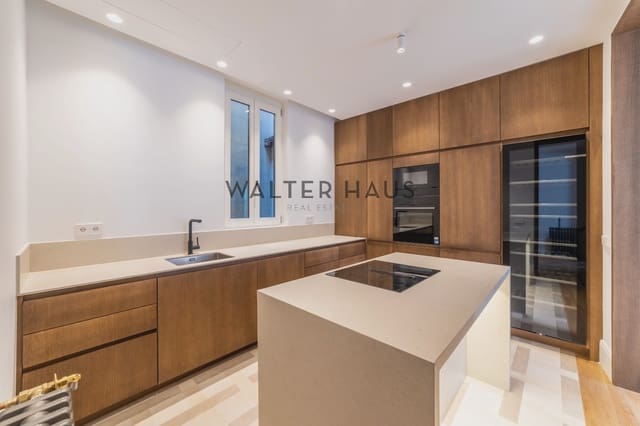 3 sovrum Lägenhet till salu i Universidad, Madrid stad - 2 900 000 € (Ref: 10145350)