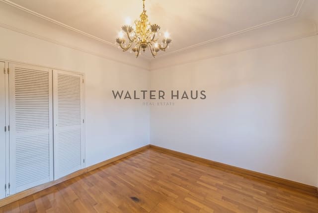 4 soverom Penthouse til salgs i Almagro, Madrid by - € 2 700 000 (Ref: 10145352)