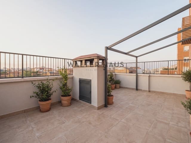 4 soverom Penthouse til salgs i Almagro, Madrid by - € 2 700 000 (Ref: 10145352)
