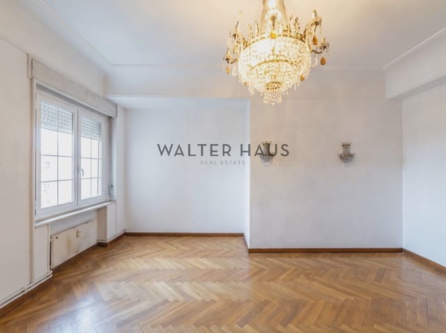 4 soverom Penthouse til salgs i Almagro, Madrid by - € 2 700 000 (Ref: 10145352)