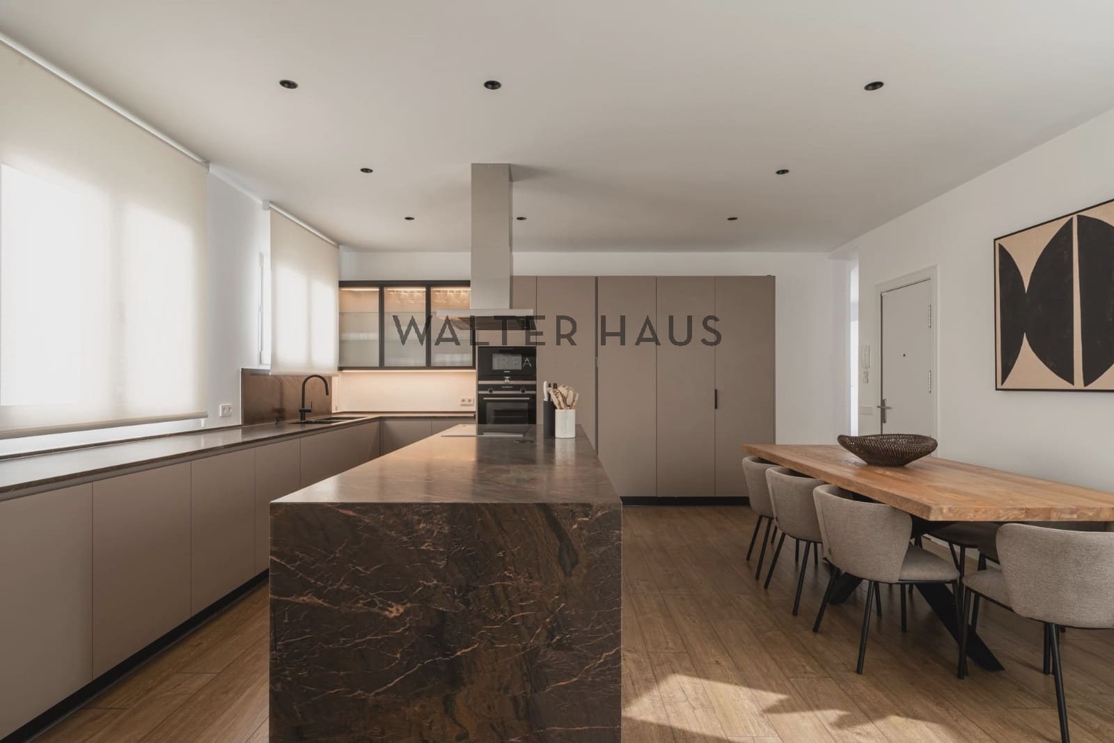 4 sovrum Takvåning att hyra i Madrid stad - 11 200 € (Ref: 10147948)