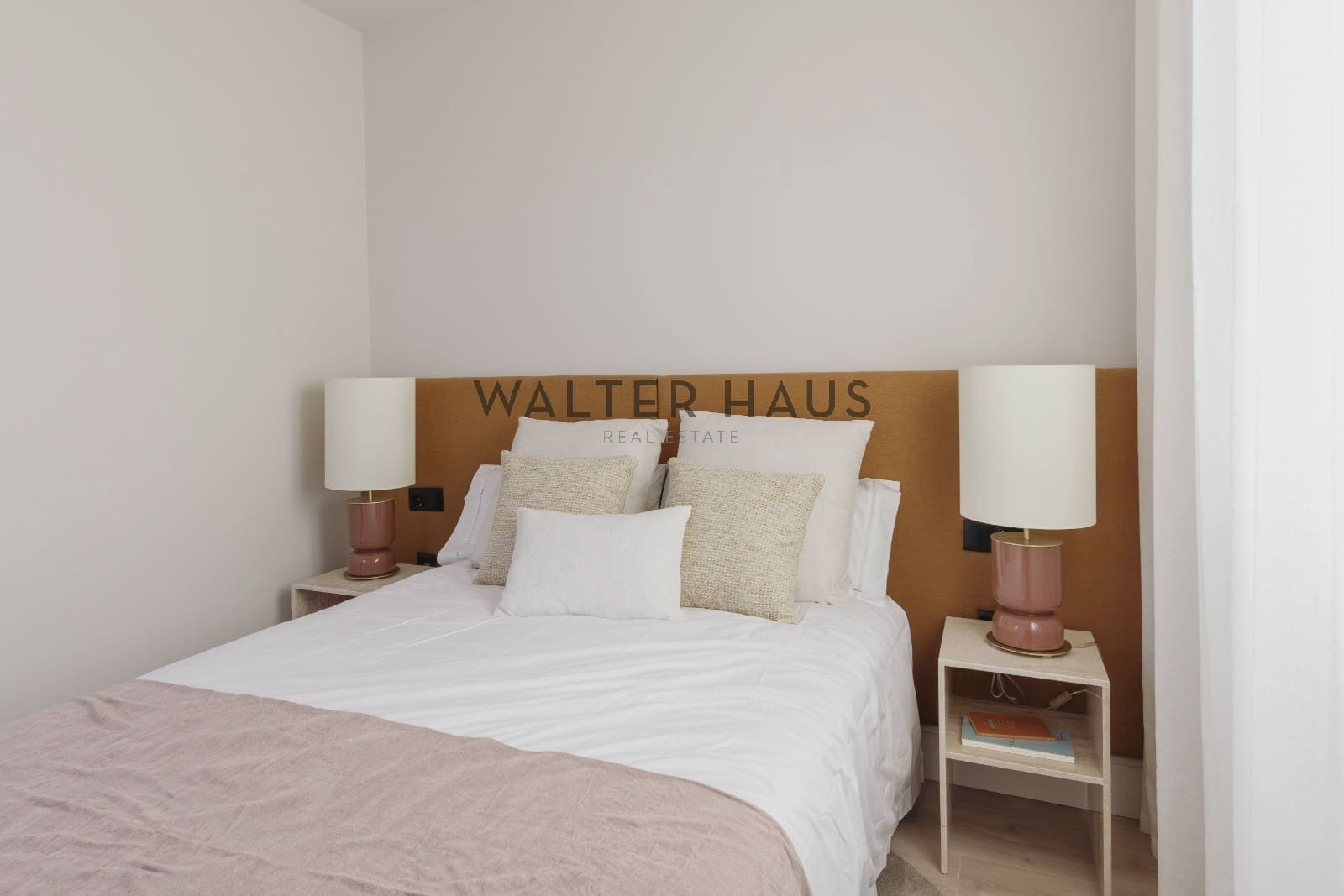 2 slaapkamer Flat te koop in Madrid stad - € 1.075.000 (Ref: 10155569)