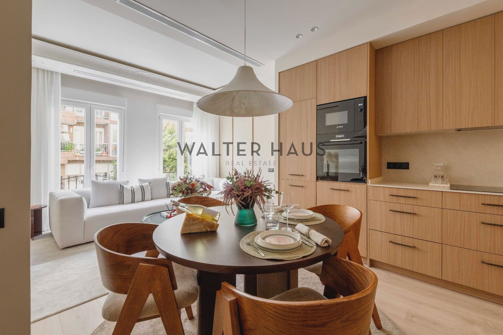 2 slaapkamer Flat te koop in Madrid stad - € 1.075.000 (Ref: 10155569)