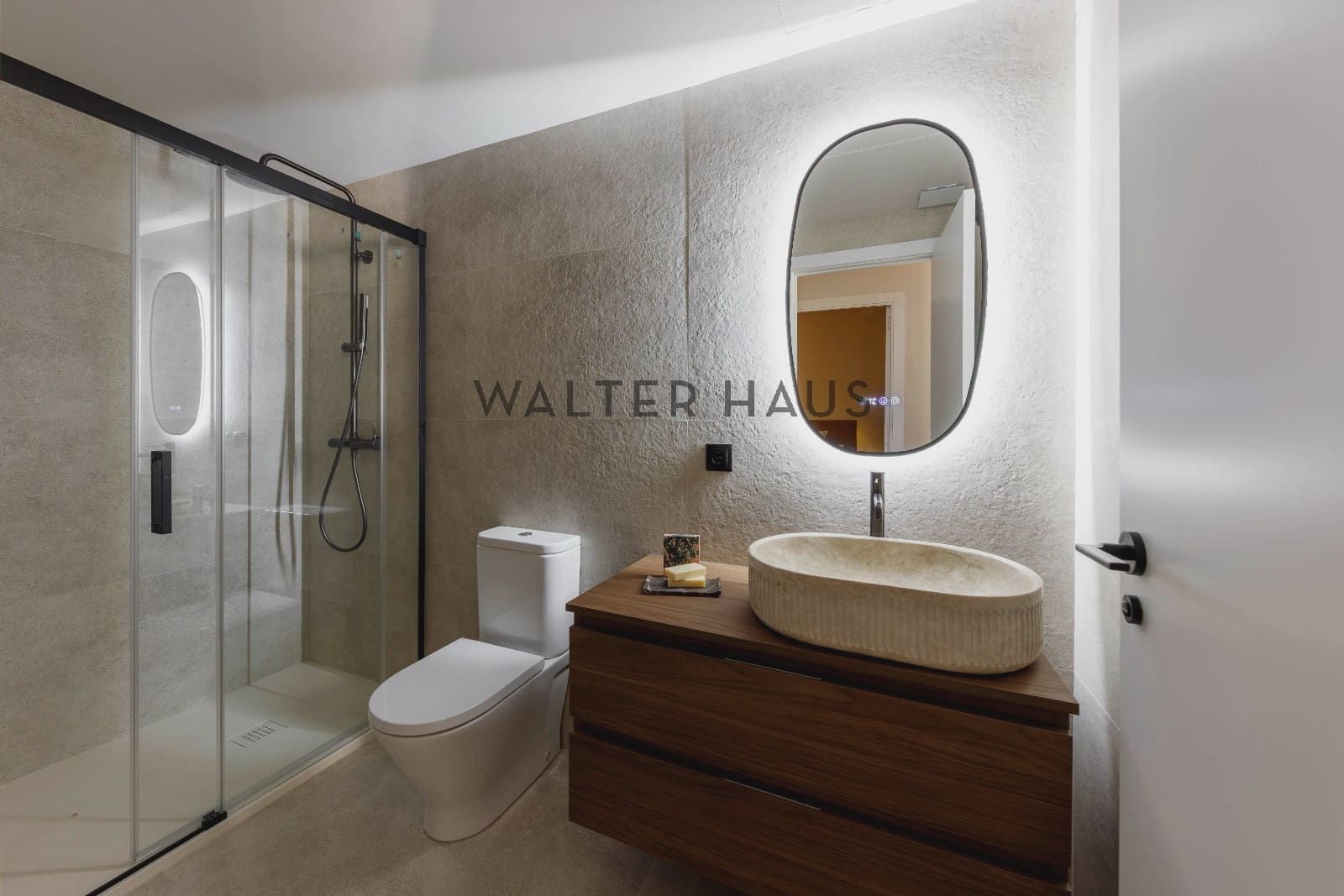 2 slaapkamer Flat te koop in Madrid stad - € 1.075.000 (Ref: 10155569)