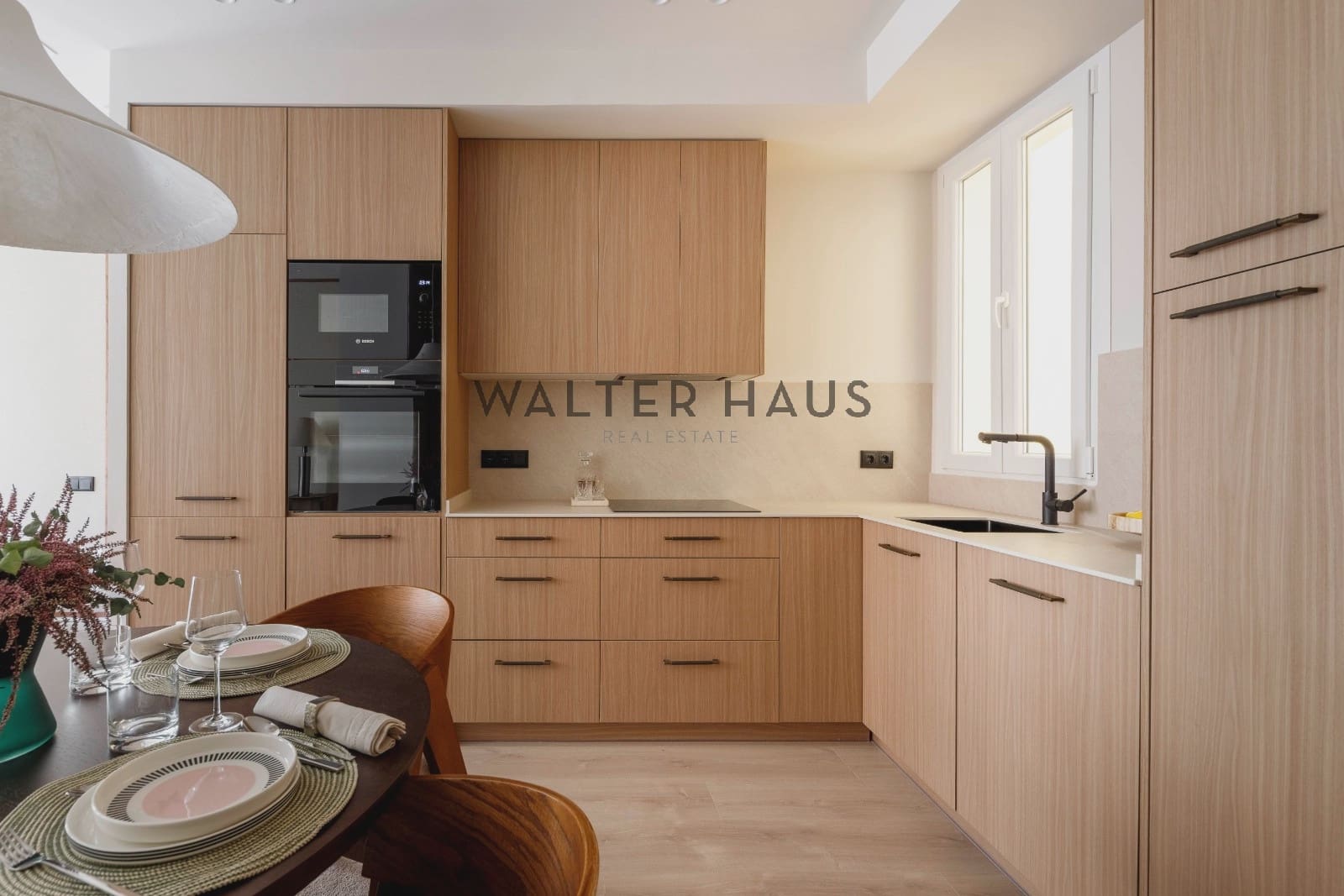 2 slaapkamer Flat te koop in Madrid stad - € 1.075.000 (Ref: 10155569)