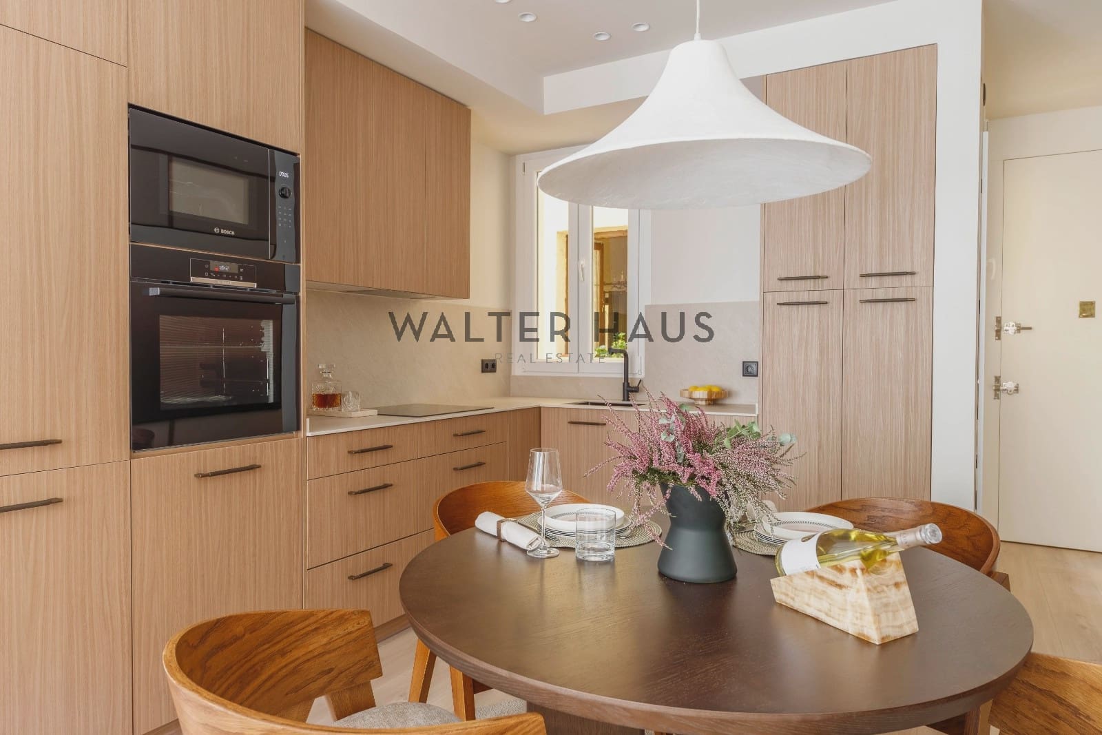 2 slaapkamer Flat te koop in Madrid stad - € 1.075.000 (Ref: 10155569)
