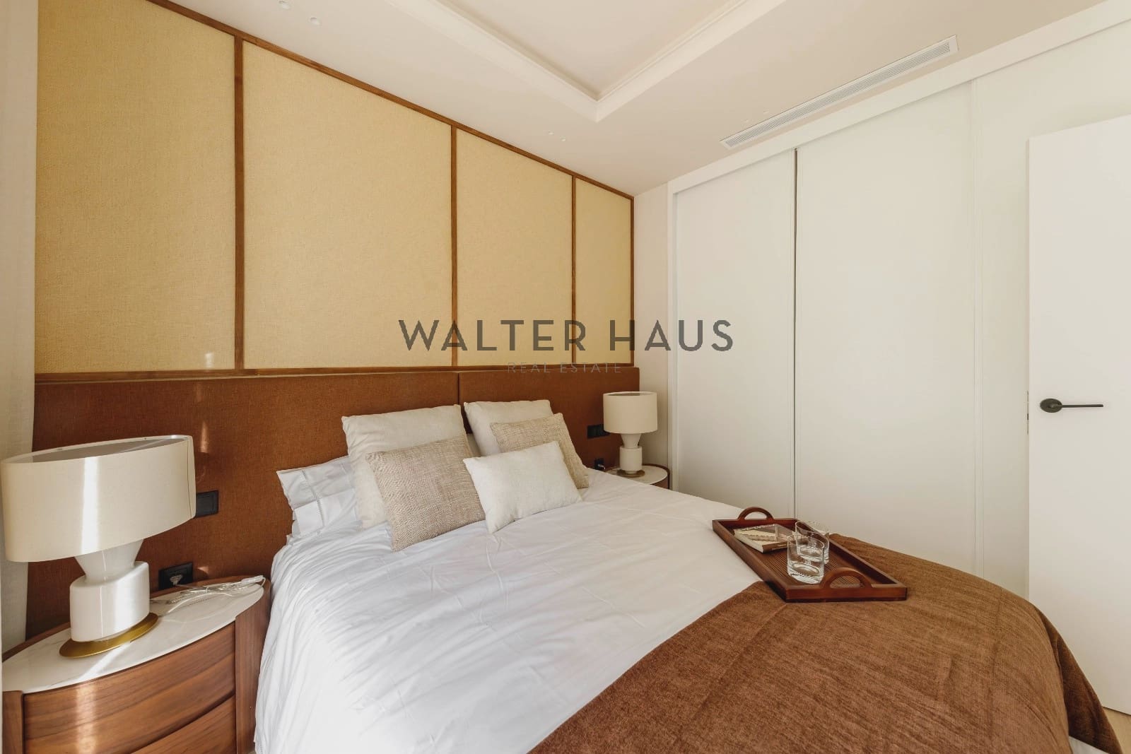 2 slaapkamer Flat te koop in Madrid stad - € 1.075.000 (Ref: 10155569)