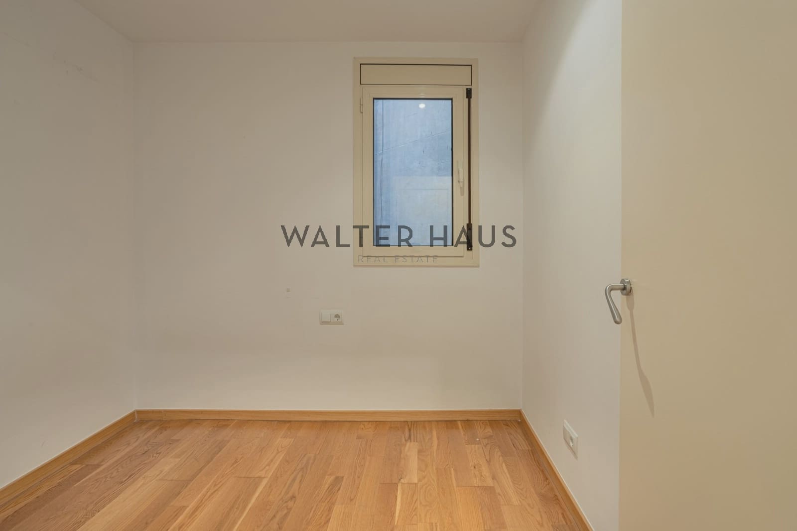 2 slaapkamer Flat te koop in Barcelona stad - € 595.000 (Ref: 10156952)