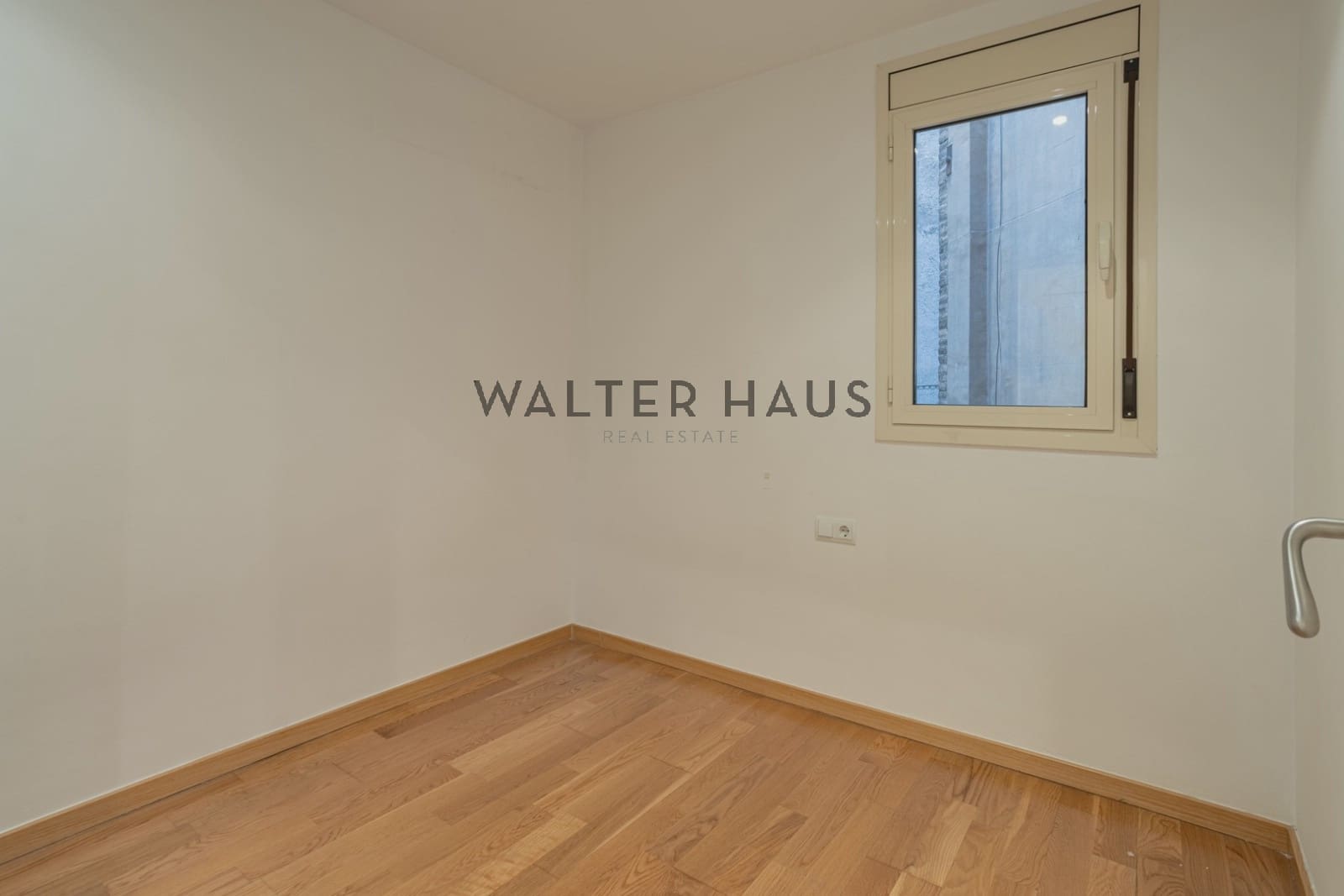2 slaapkamer Flat te koop in Barcelona stad - € 595.000 (Ref: 10156952)