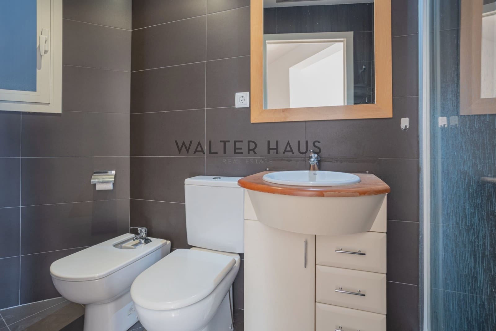 2 slaapkamer Flat te koop in Barcelona stad - € 595.000 (Ref: 10156952)