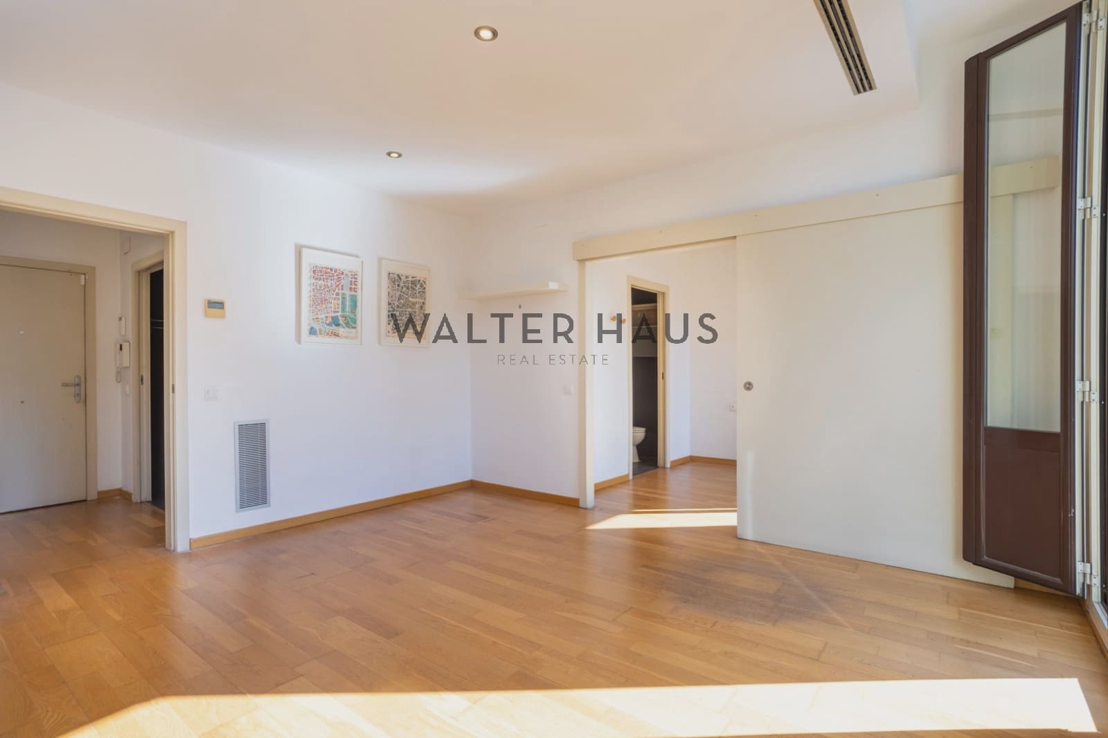 2 slaapkamer Flat te koop in Barcelona stad - € 695.000 (Ref: 10156953)