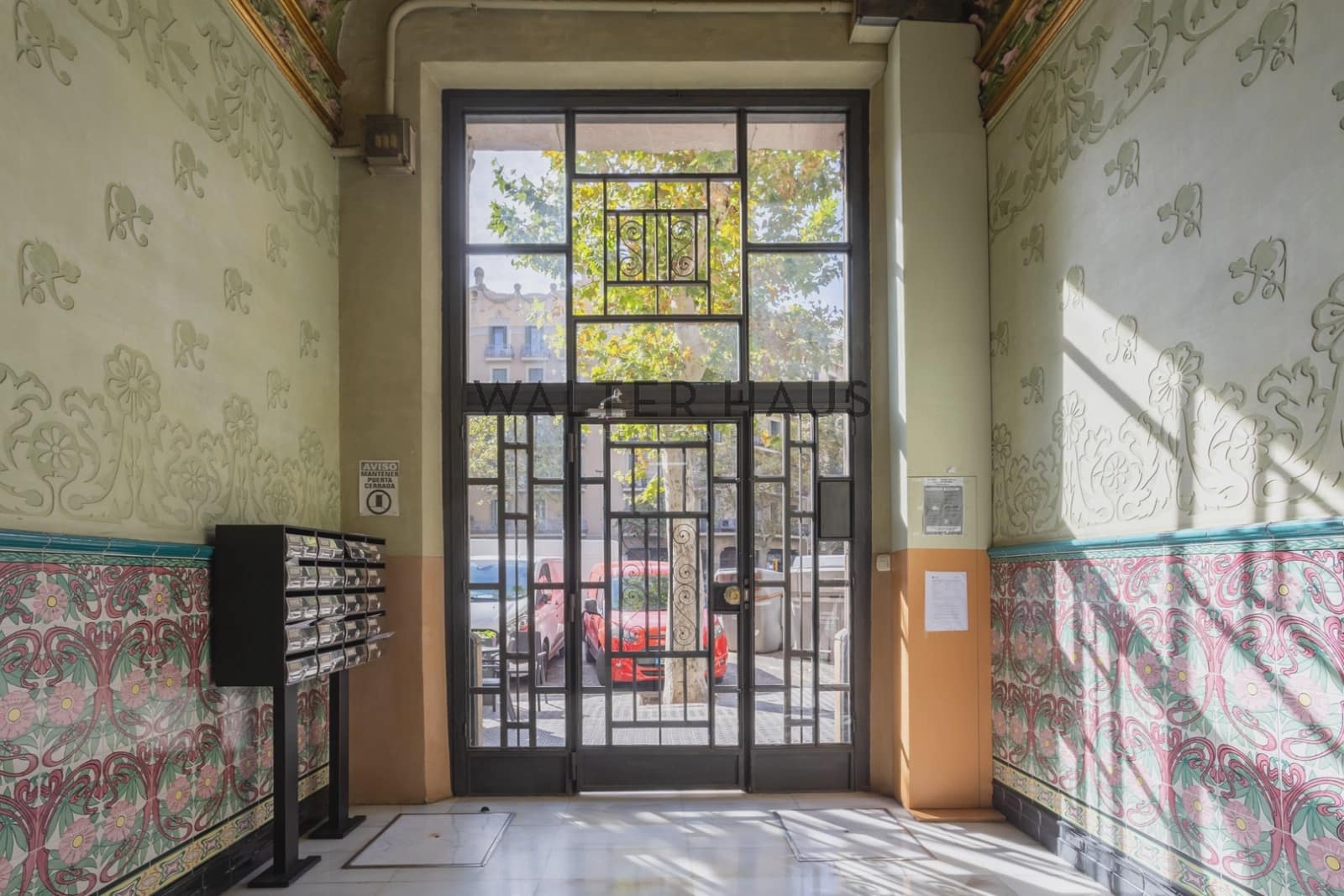 2 slaapkamer Flat te koop in Barcelona stad - € 695.000 (Ref: 10156953)