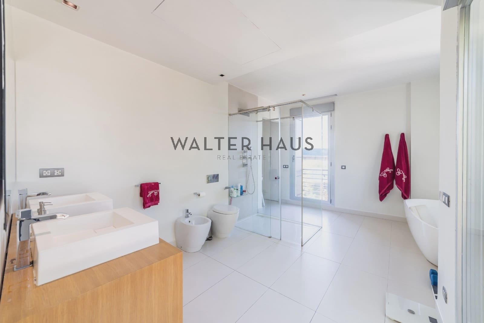 5 quarto Moradia para venda em Madrid cidade com piscina garagem - 2 490 000 € (Ref: 10163253)