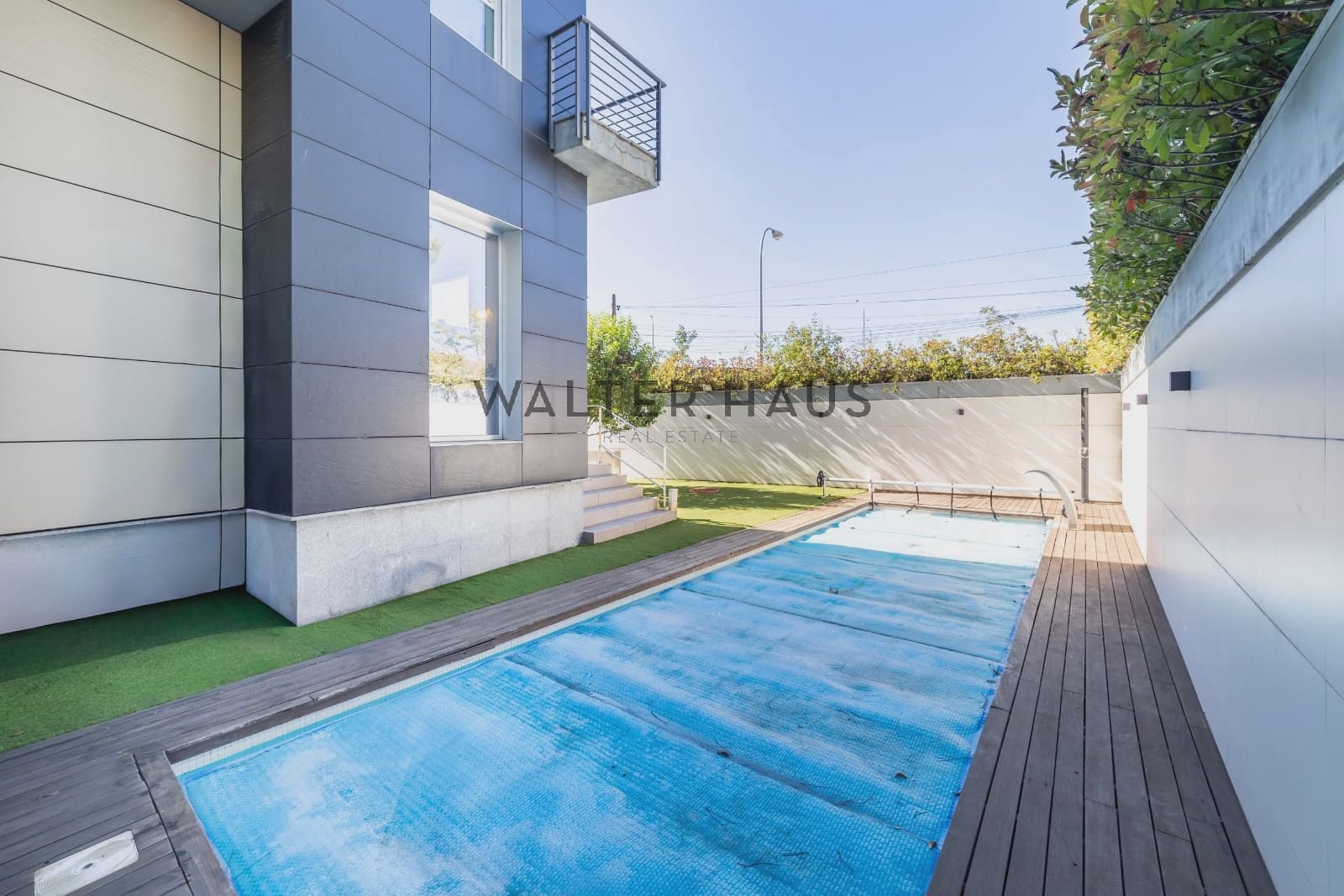5 quarto Moradia para venda em Madrid cidade com piscina garagem - 2 490 000 € (Ref: 10163253)