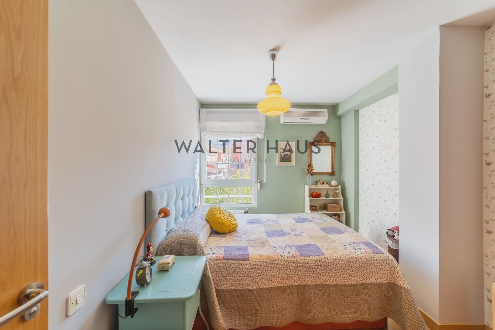3 bedroom Villa for sale in Madrid city with pool garage - € 520,000 (Ref: 10165583)