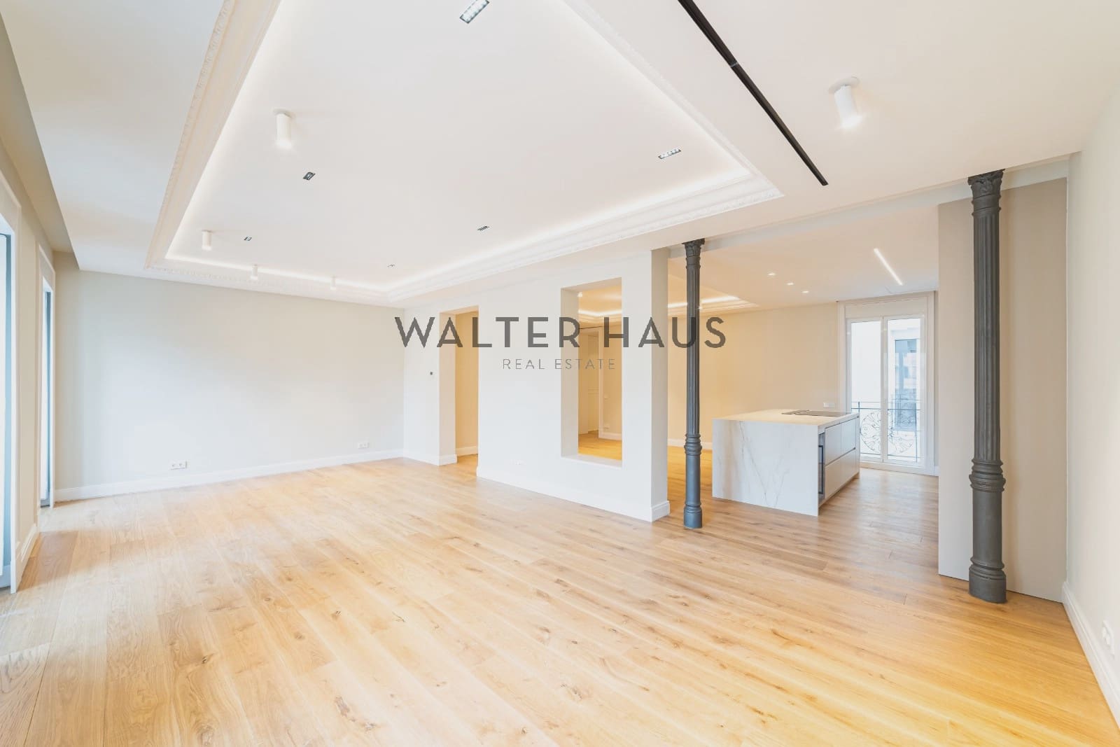 4 bedroom Flat for sale in Madrid city - € 3,750,000 (Ref: 10167575)