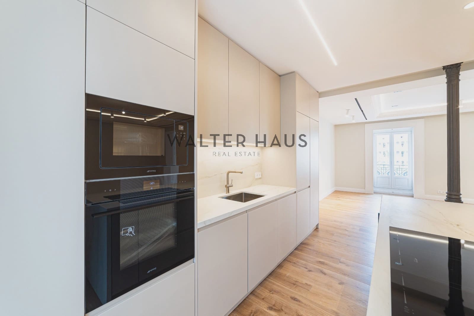 4 bedroom Flat for sale in Madrid city - € 3,750,000 (Ref: 10167575)