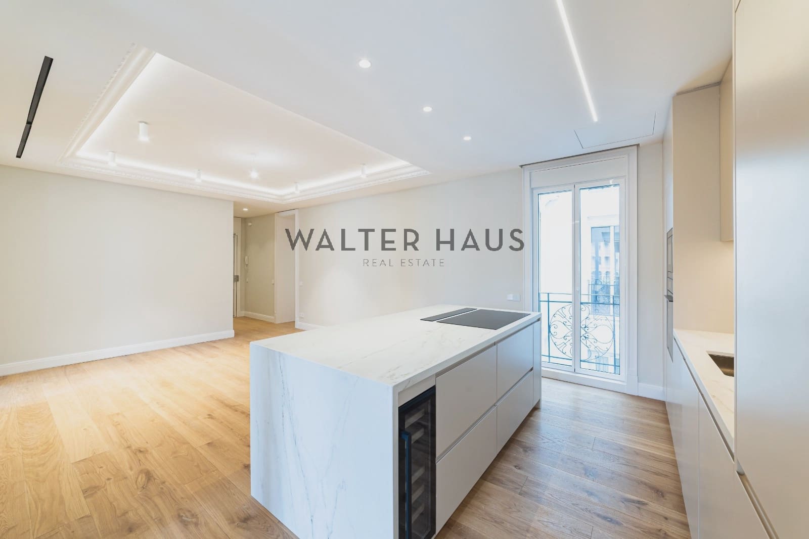4 bedroom Flat for sale in Madrid city - € 3,750,000 (Ref: 10167575)