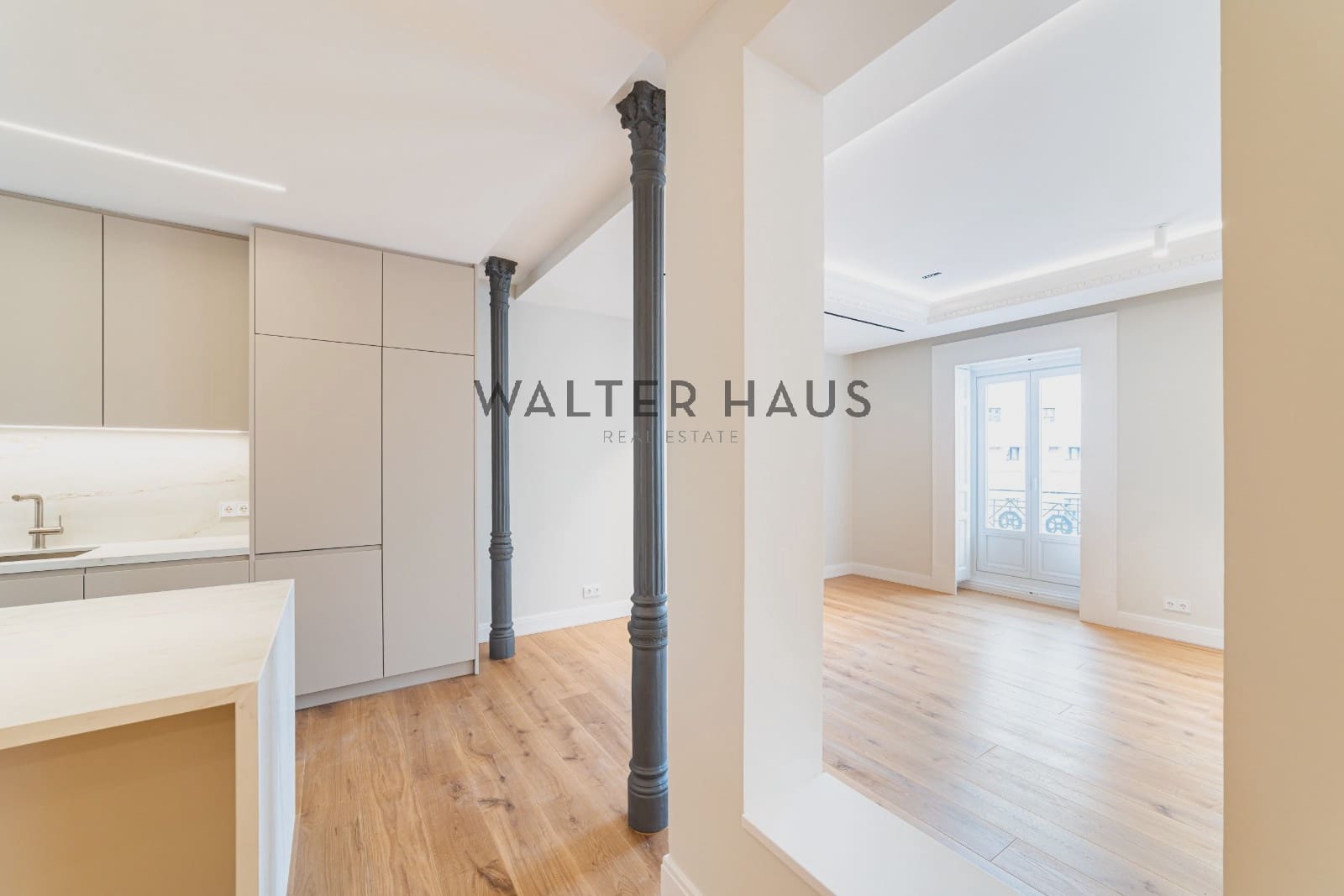 4 bedroom Flat for sale in Madrid city - € 3,750,000 (Ref: 10167575)