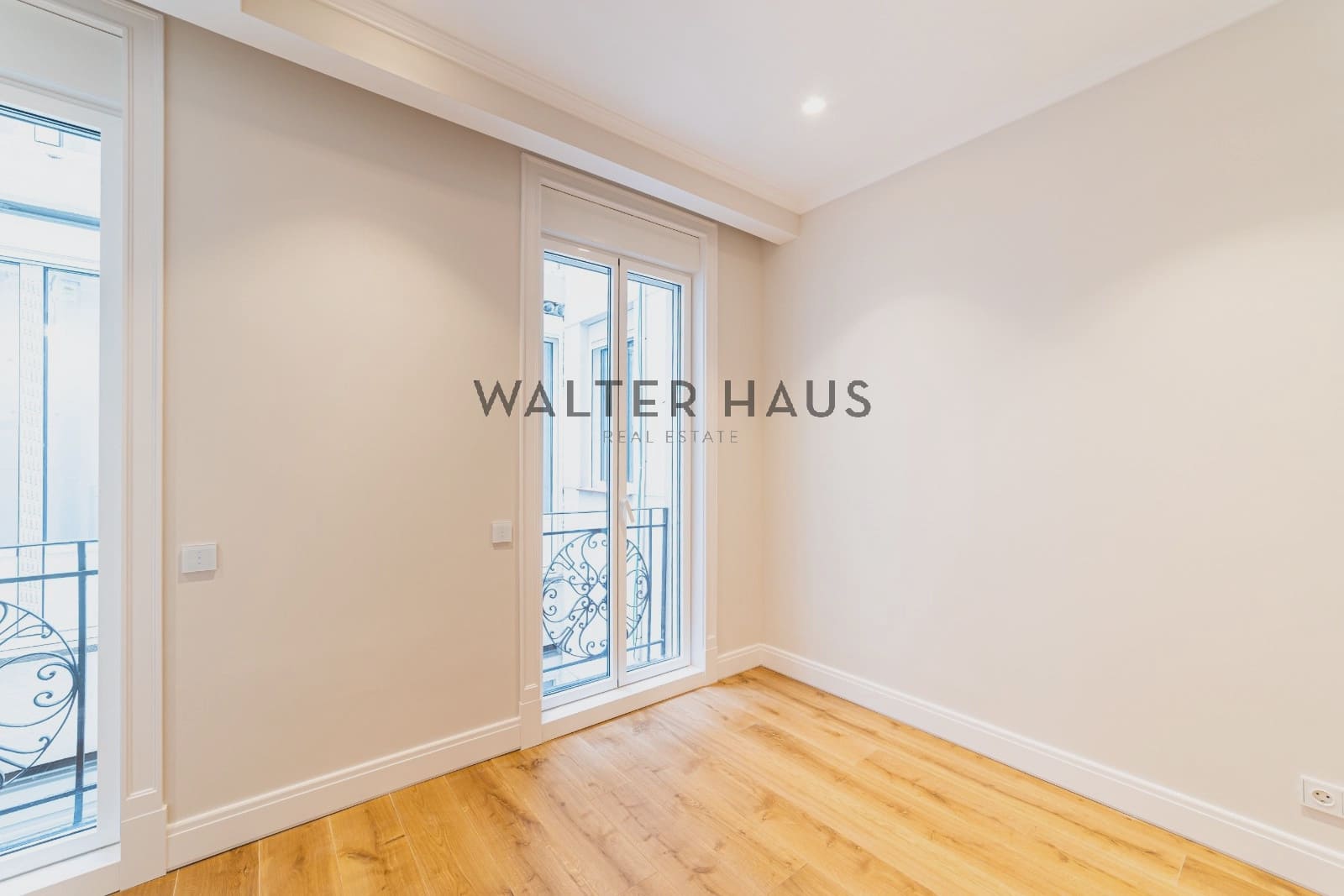 4 bedroom Flat for sale in Madrid city - € 3,750,000 (Ref: 10167575)