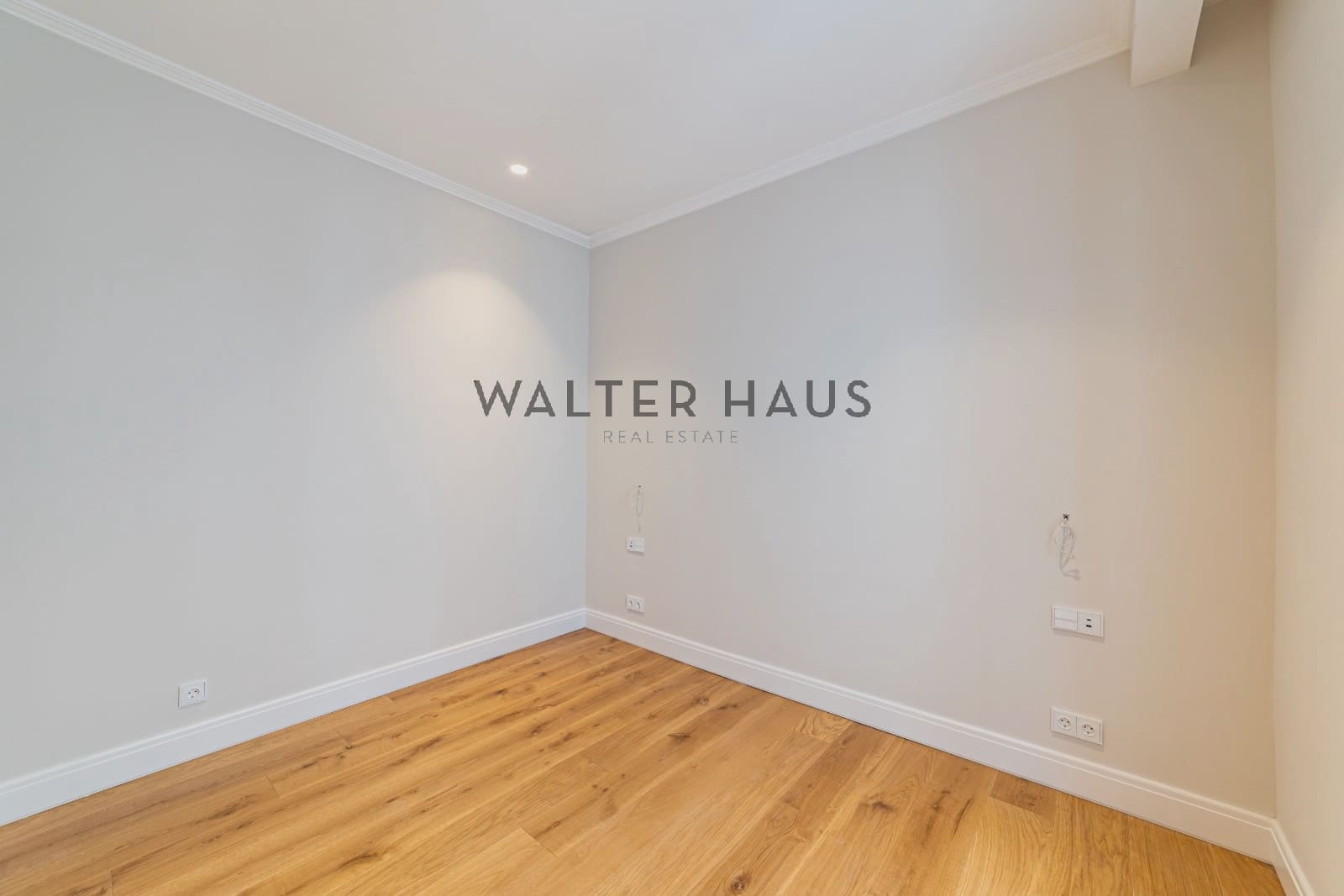 4 bedroom Flat for sale in Madrid city - € 3,750,000 (Ref: 10167575)