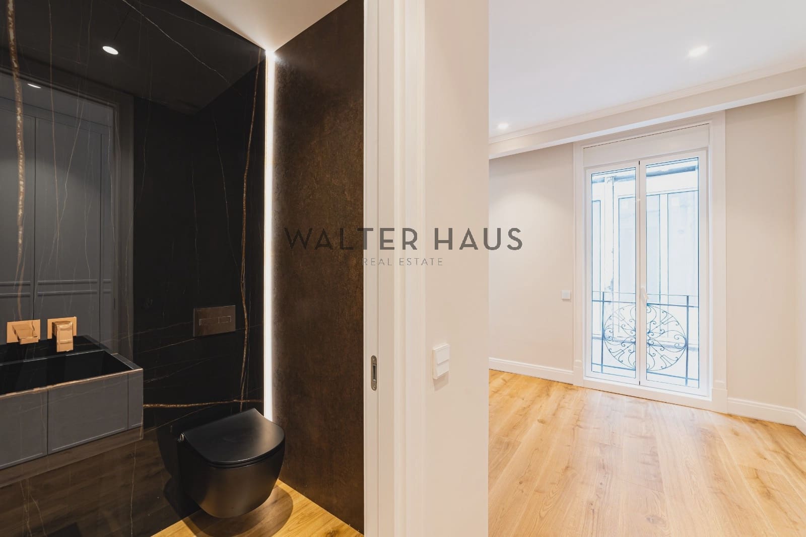 4 bedroom Flat for sale in Madrid city - € 3,750,000 (Ref: 10167575)