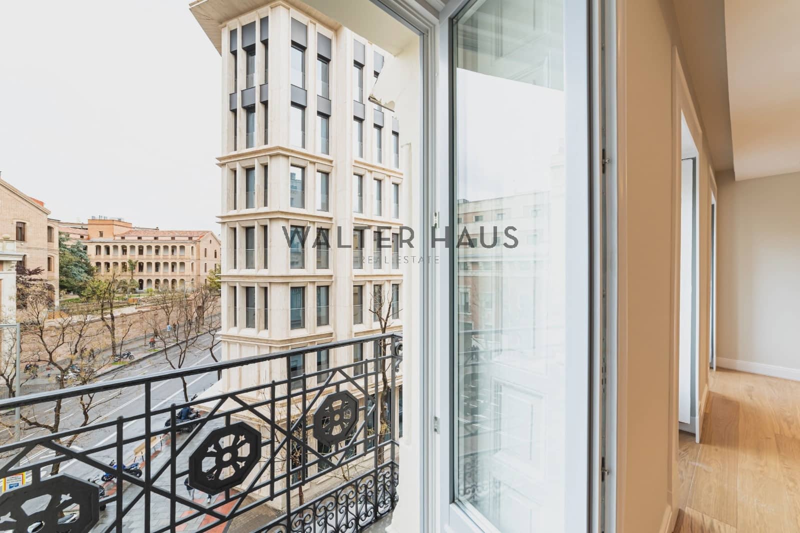 4 bedroom Flat for sale in Madrid city - € 3,750,000 (Ref: 10167575)