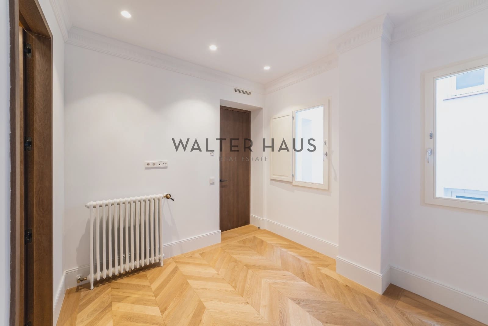 3 slaapkamer Flat te koop in Madrid stad - € 4.100.000 (Ref: 10172342)