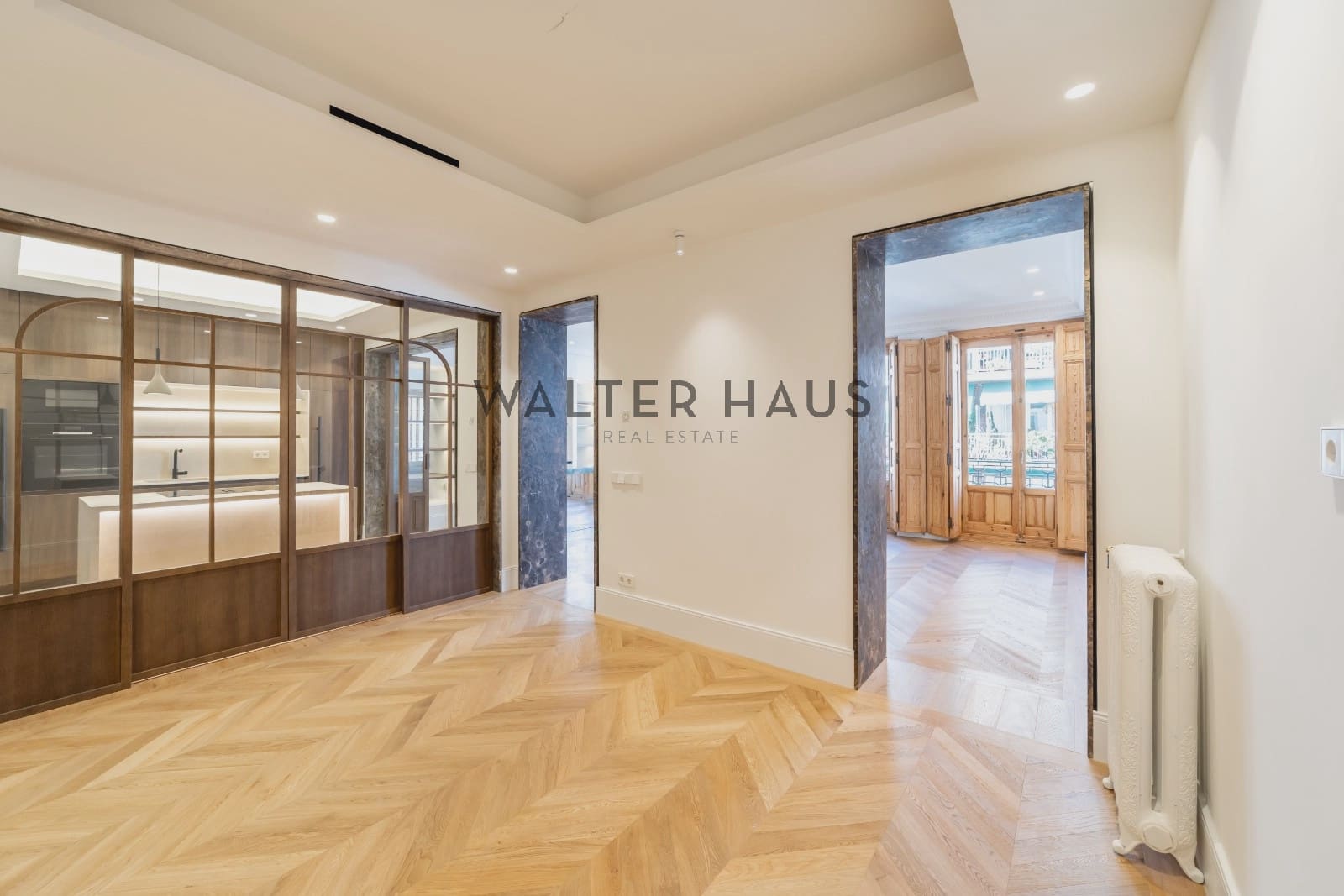 3 slaapkamer Flat te koop in Madrid stad - € 4.100.000 (Ref: 10172342)