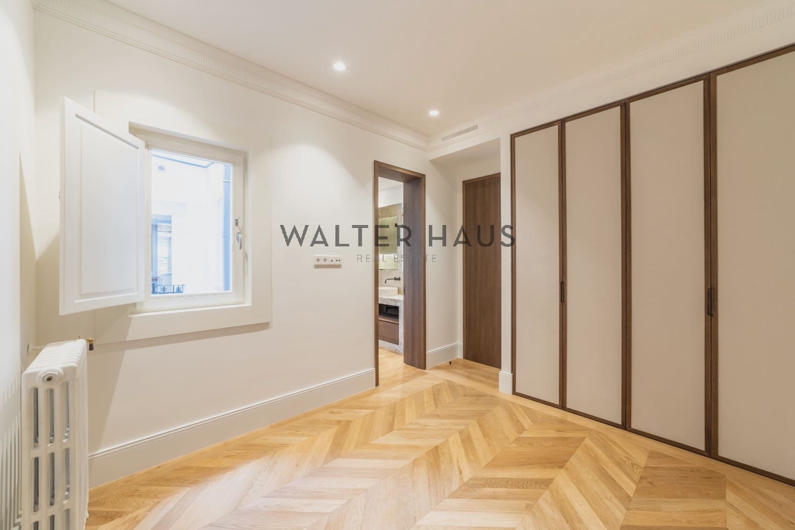 3 slaapkamer Flat te koop in Madrid stad - € 4.100.000 (Ref: 10172342)