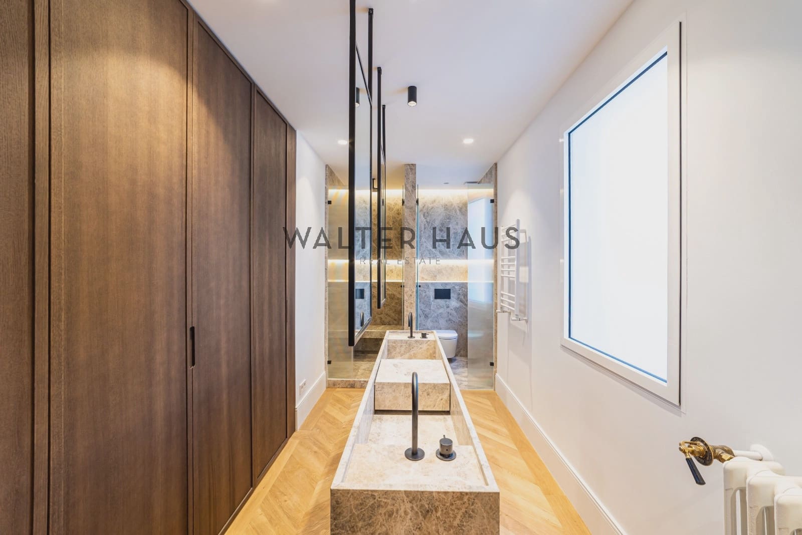 3 slaapkamer Flat te koop in Madrid stad - € 4.100.000 (Ref: 10172342)