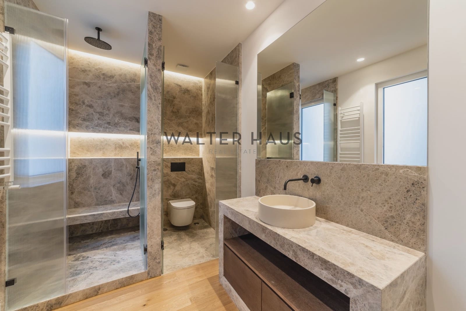 3 slaapkamer Flat te koop in Madrid stad - € 4.100.000 (Ref: 10172342)