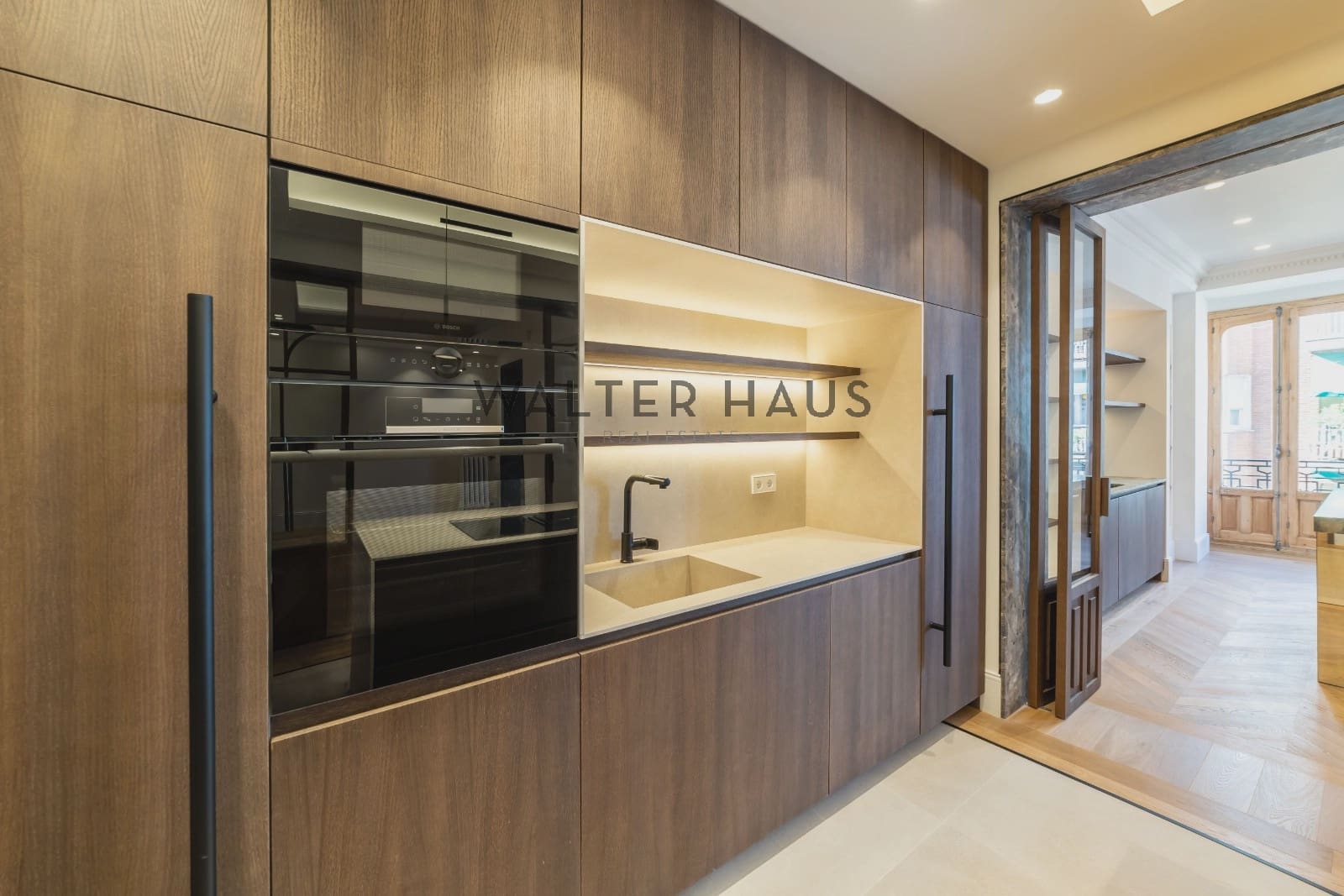 3 slaapkamer Flat te koop in Madrid stad - € 4.100.000 (Ref: 10172342)