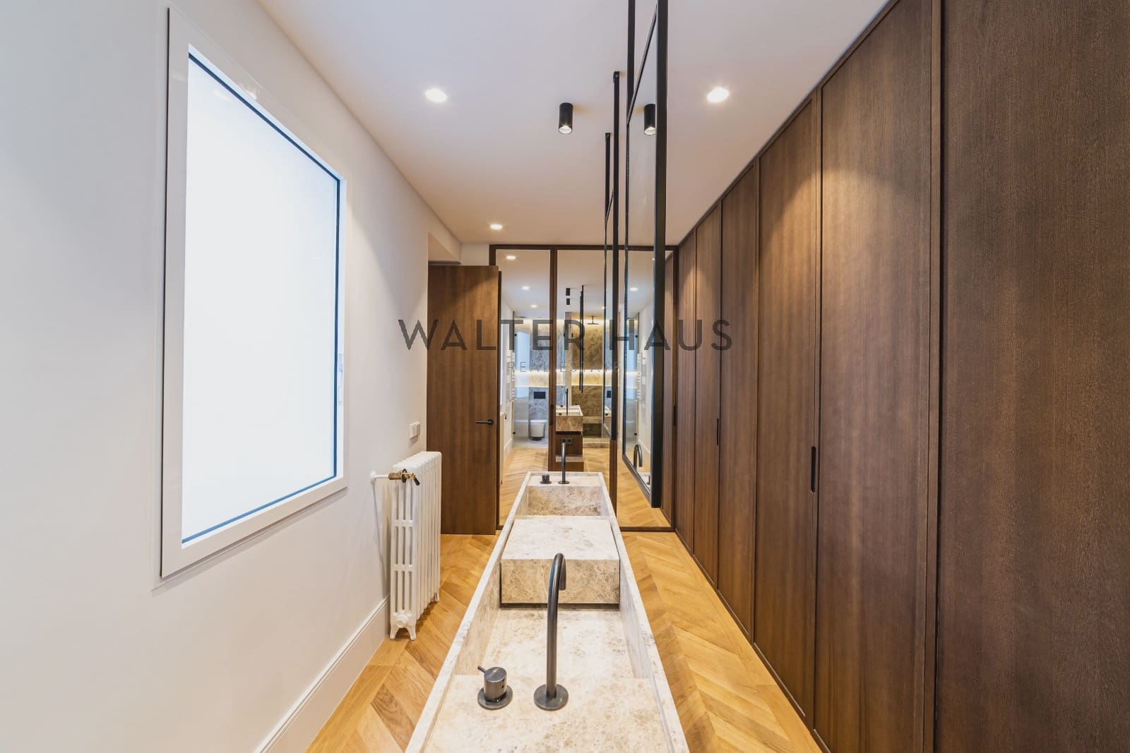 3 slaapkamer Flat te koop in Madrid stad - € 4.100.000 (Ref: 10172342)