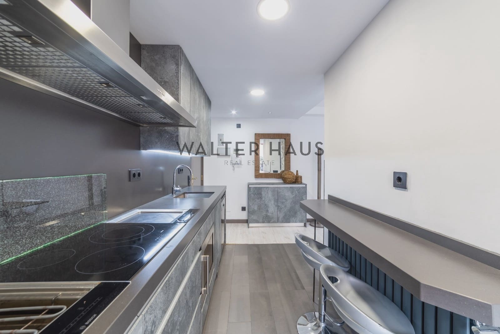 1 Zimmer Wohnung zu vermieten in Madrid Stadt mit Garage - 2.000 € (Ref: 10172344)