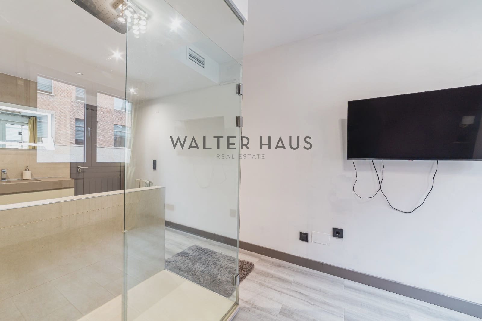 1 Zimmer Wohnung zu vermieten in Madrid Stadt mit Garage - 2.000 € (Ref: 10172344)