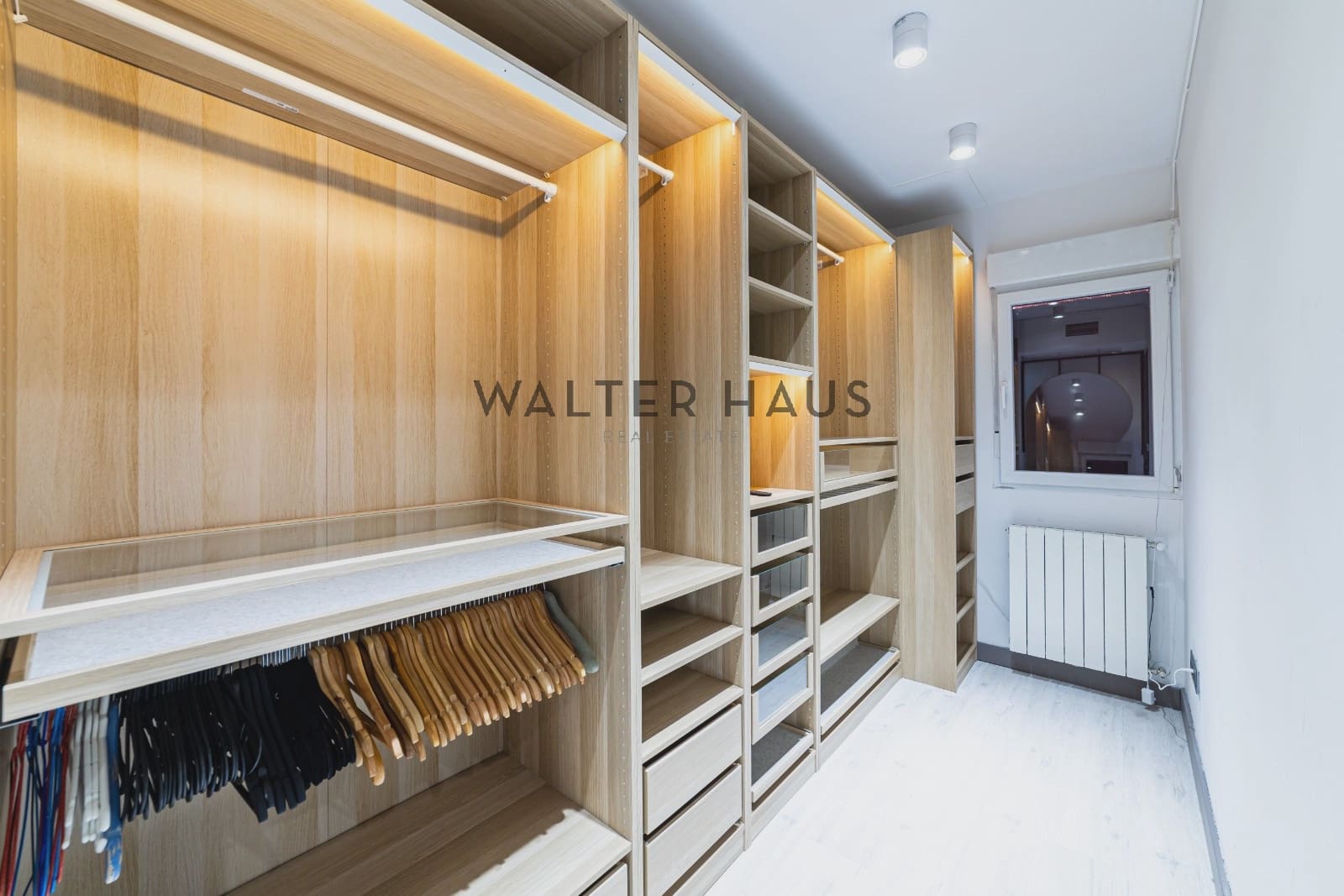 1 Zimmer Wohnung zu vermieten in Madrid Stadt mit Garage - 2.000 € (Ref: 10172344)