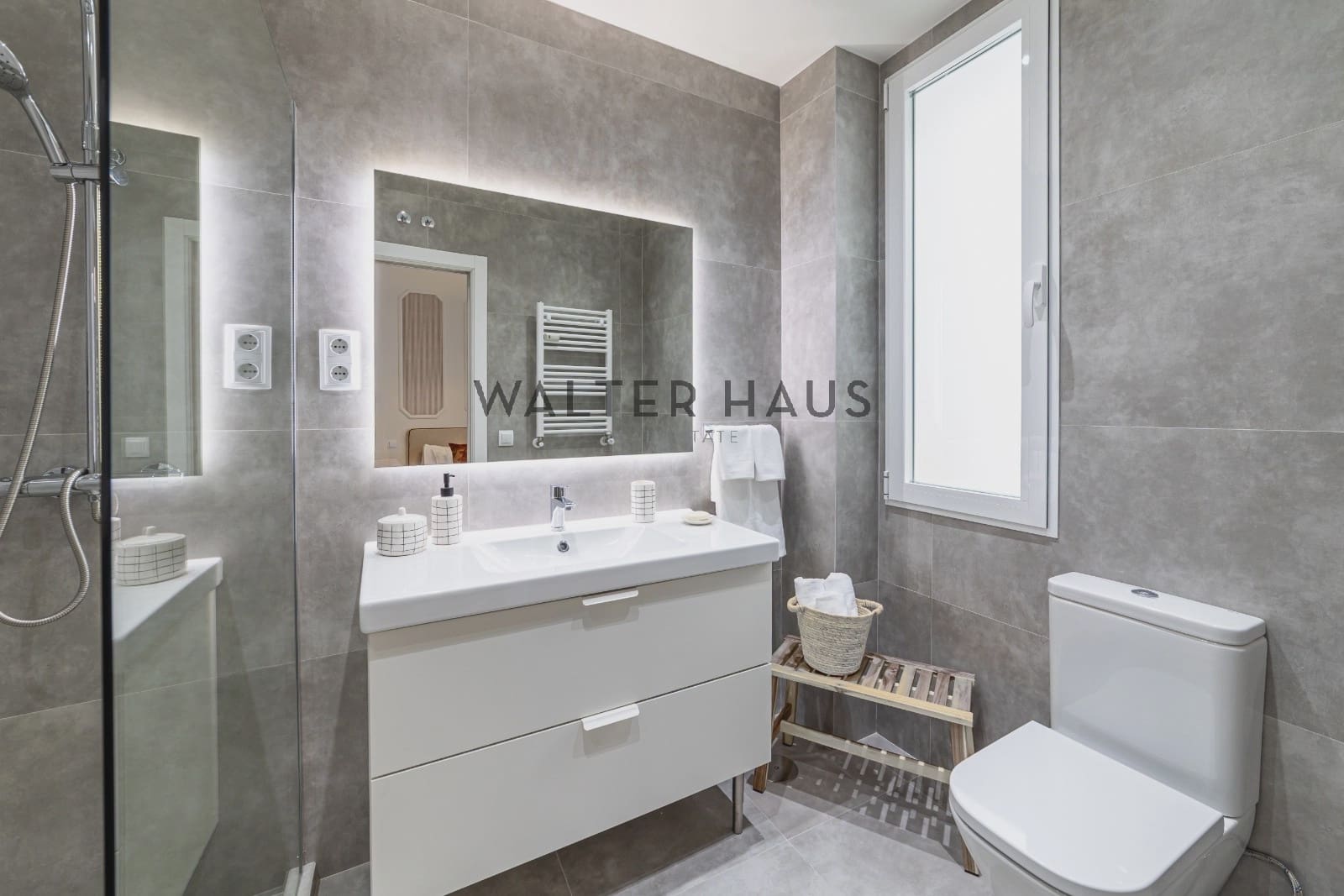 2 soveværelse Lejlighed til salg i Madrid by - € 1.375.000 (Ref: 10172345)