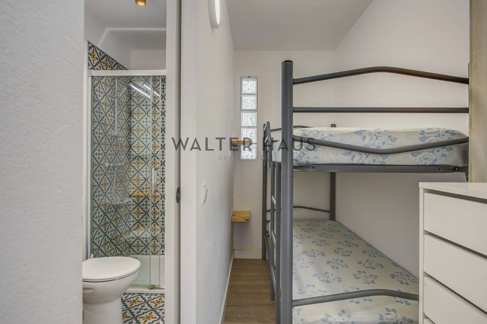 4 slaapkamer Villa te koop in Santa Cristina d'Aro met garage - € 450.000 (Ref: 10172346)