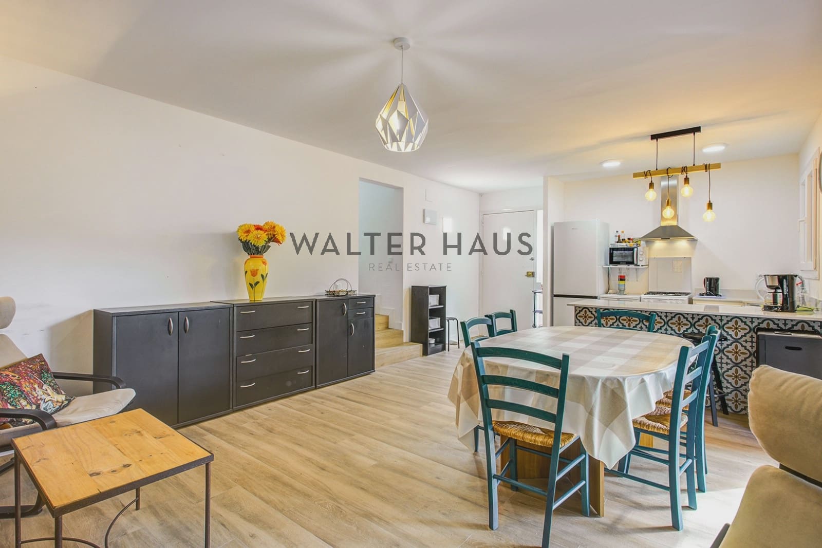 4 slaapkamer Villa te koop in Santa Cristina d'Aro met garage - € 450.000 (Ref: 10172346)