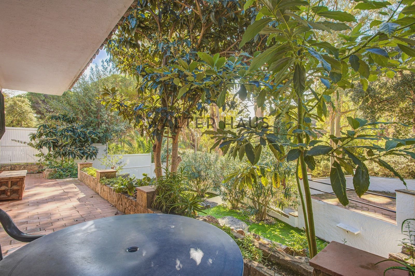 4 slaapkamer Villa te koop in Santa Cristina d'Aro met garage - € 450.000 (Ref: 10172346)