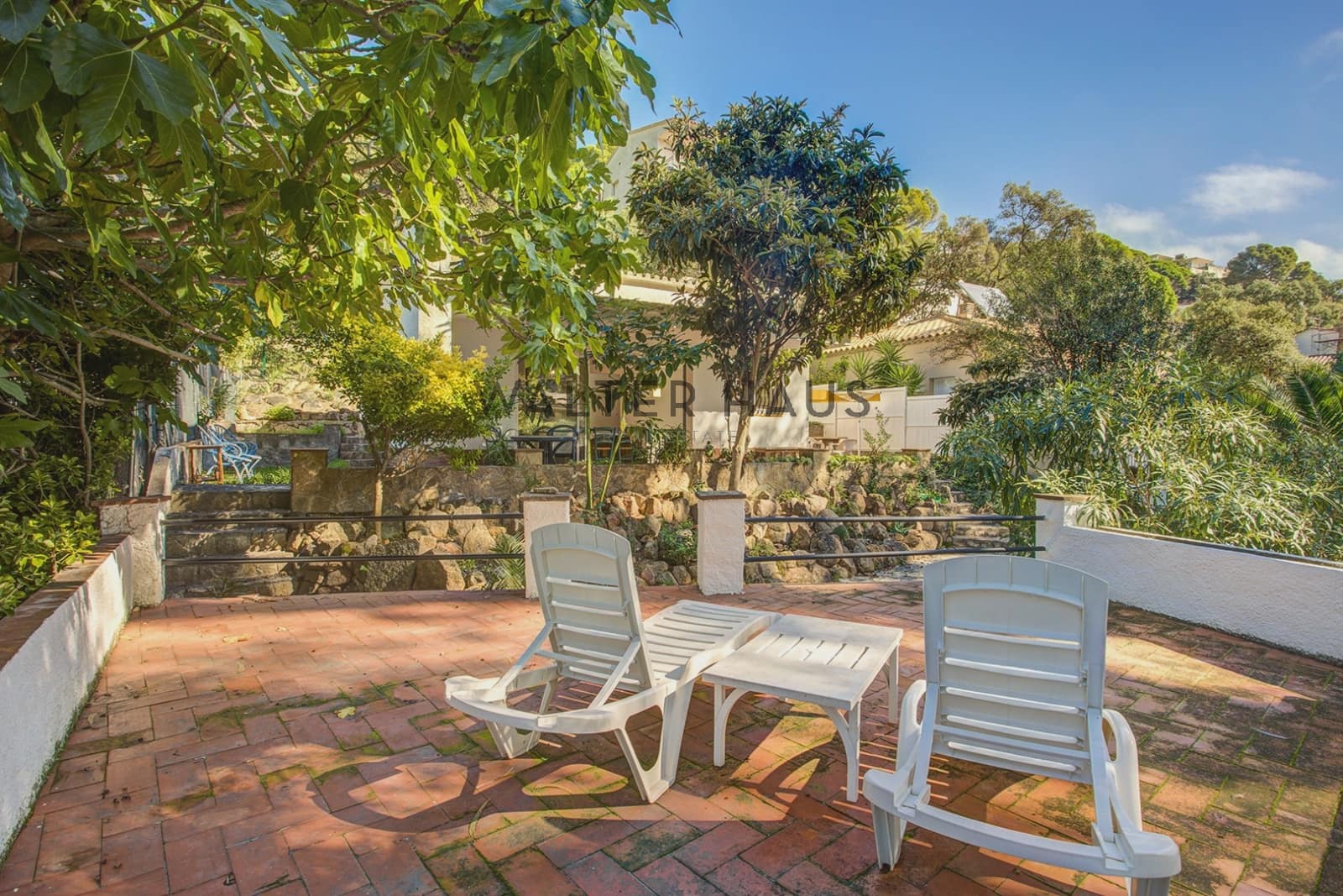 4 slaapkamer Villa te koop in Santa Cristina d'Aro met garage - € 450.000 (Ref: 10172346)