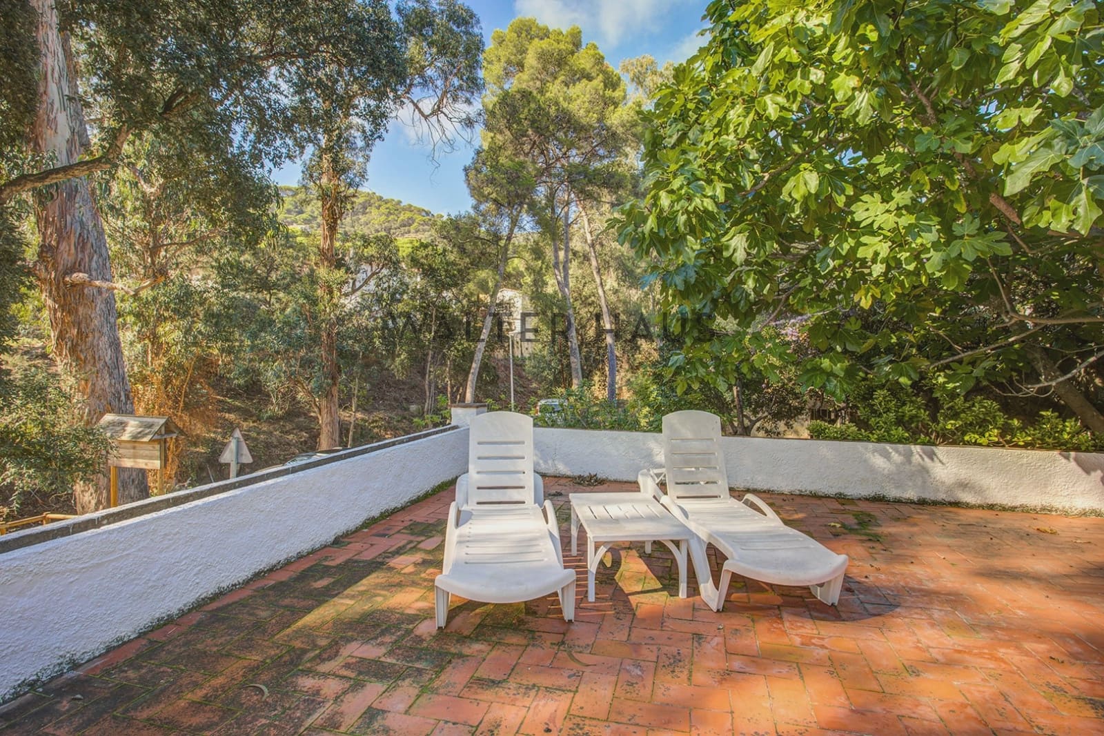 4 slaapkamer Villa te koop in Santa Cristina d'Aro met garage - € 450.000 (Ref: 10172346)